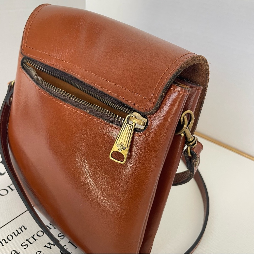 Patricia Nash Tan Flap Leather Crossbody Bag - Picture 6 of 14